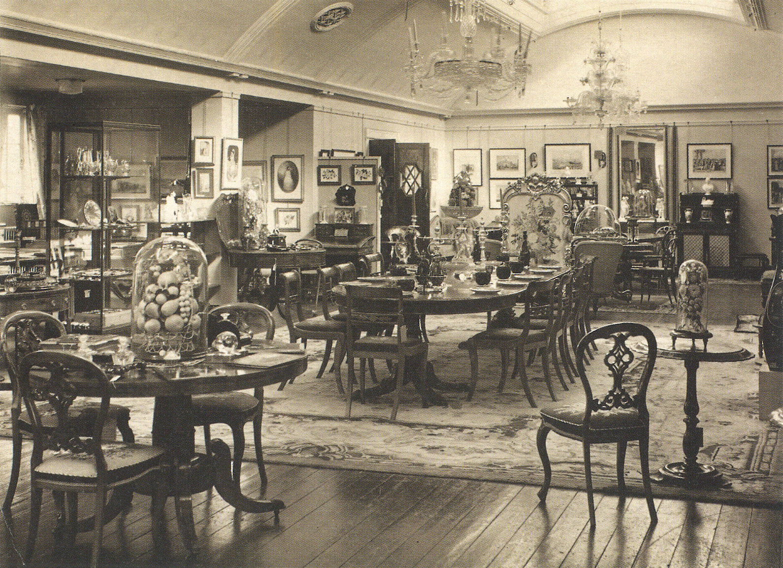 Mansard Gallery