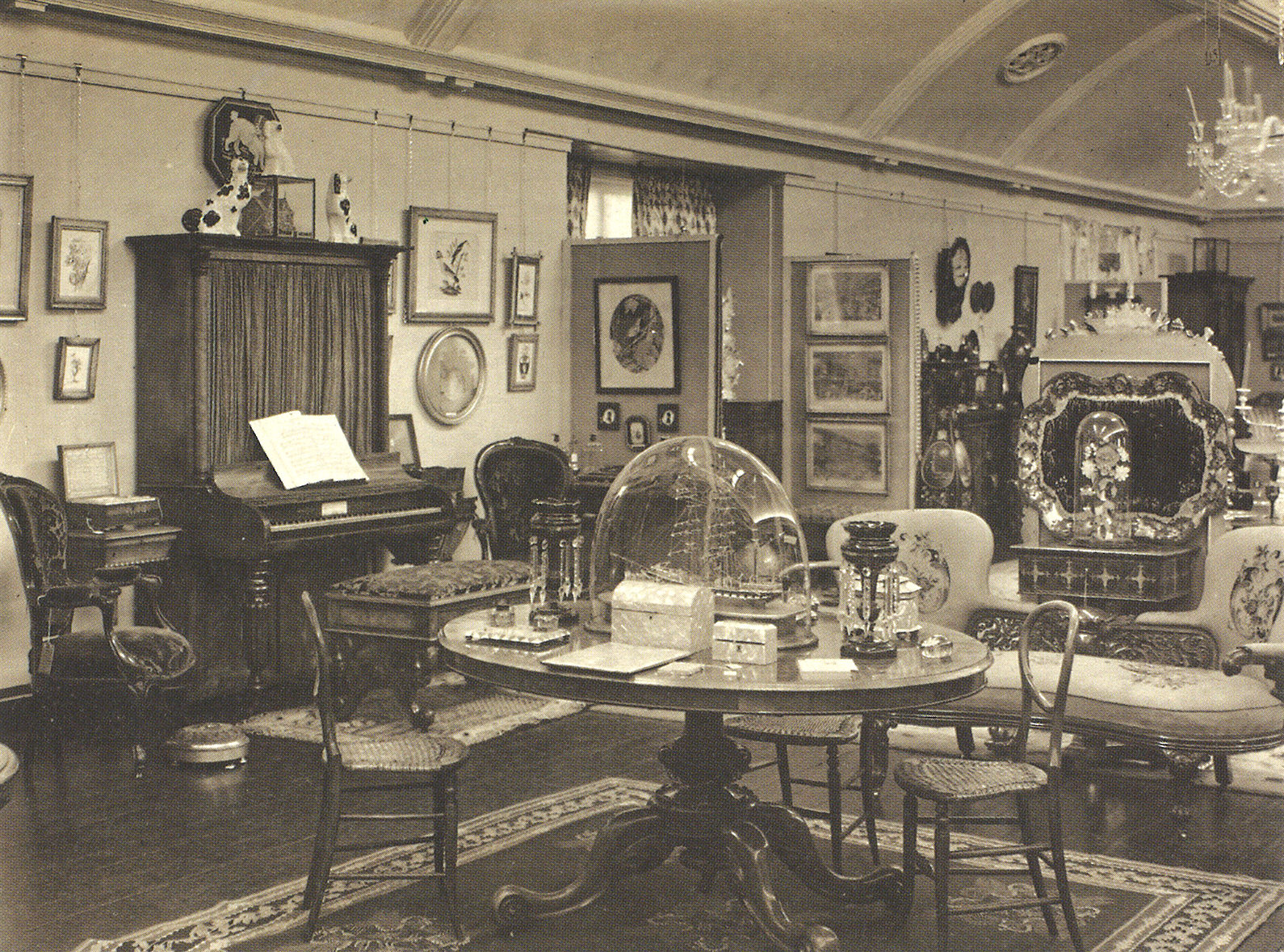 Mansard Gallery
